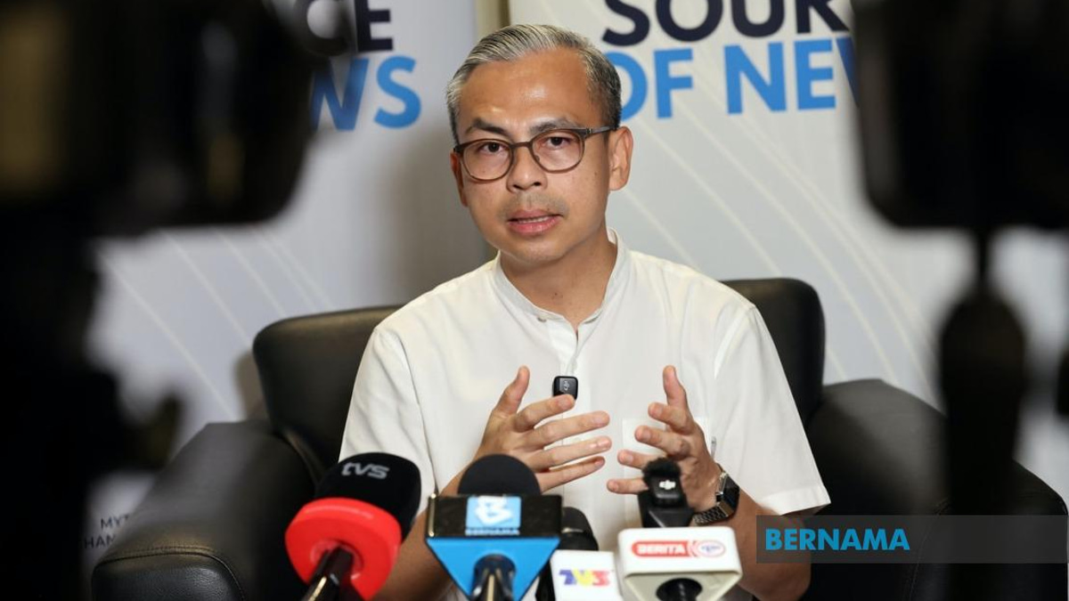 Social Media Firms Must Act Faster Against Election Misinformation, Says Fahmi