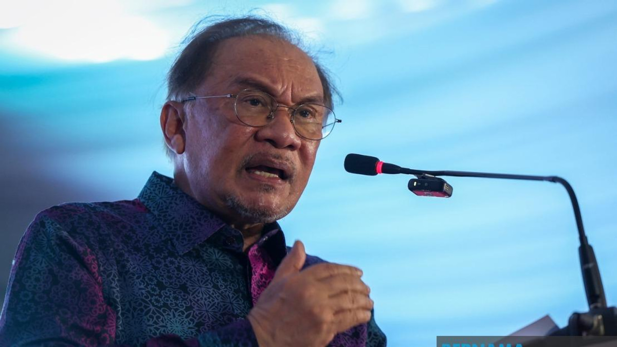 Political Differences Should Not Block Cooperation, Says Anwar