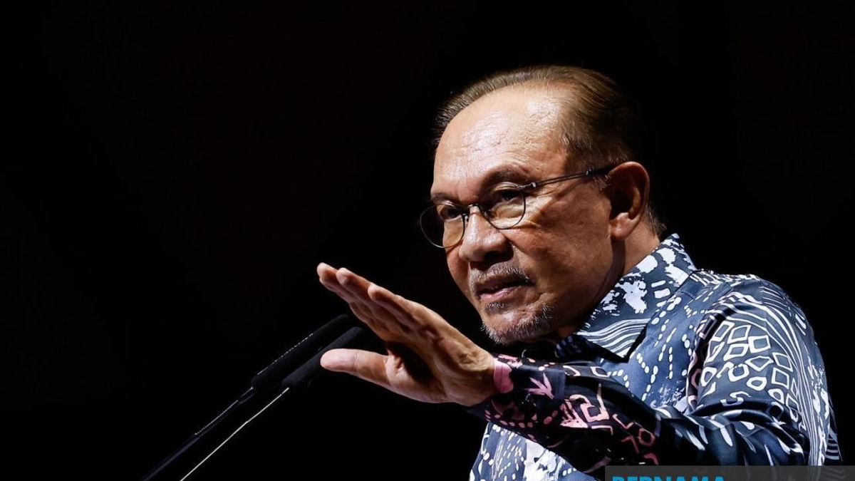 Malaysia To Boost School Maintenance Funding By 50% To RM1.5 Billion In 2027, Says PM Anwar
