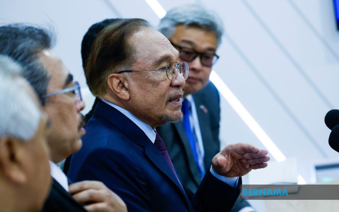 Anwar Secures Long-term Russian Energy Deal, Eyes Broader Central Asian Cooperation
