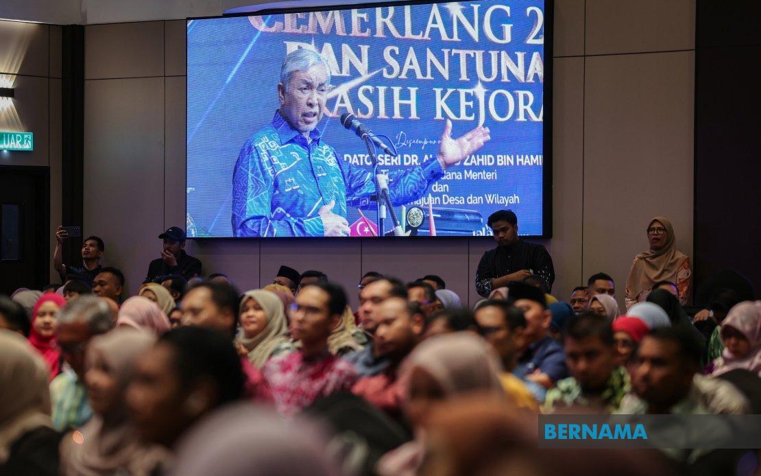 BN's Johor Campaign Is Strong, Says Zahid, Dismissing 'Lacklustre' Criticism