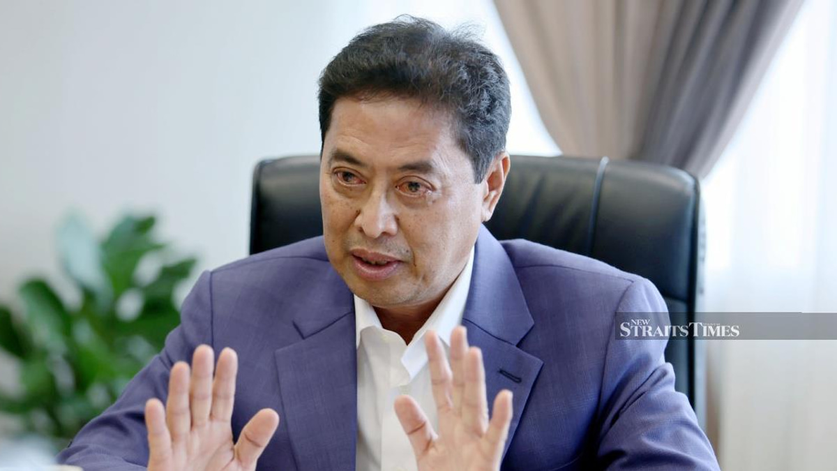 Azam Baki denies involvement in RM178.29mil contract awarded to brother's firm