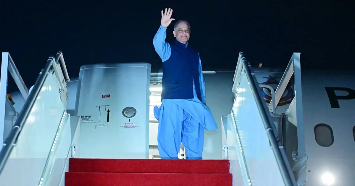 Pakistan's PM Heads to Switzerland for US-Iran Technical Talks on Middle East Conflict