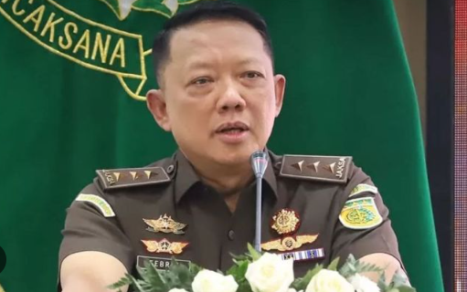 Prabowo's Anti-Corruption Campaign Faces Critical Test as Authorities Investigate High-Ranking Prosecutor