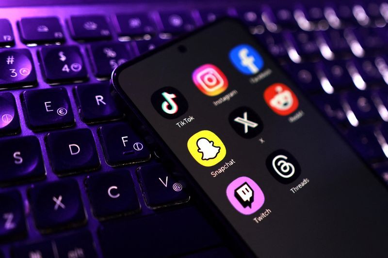 UK Study Shows Teen Sleep and Wellbeing Improve With Social Media Limits, Though Enforcement Remains Challenging