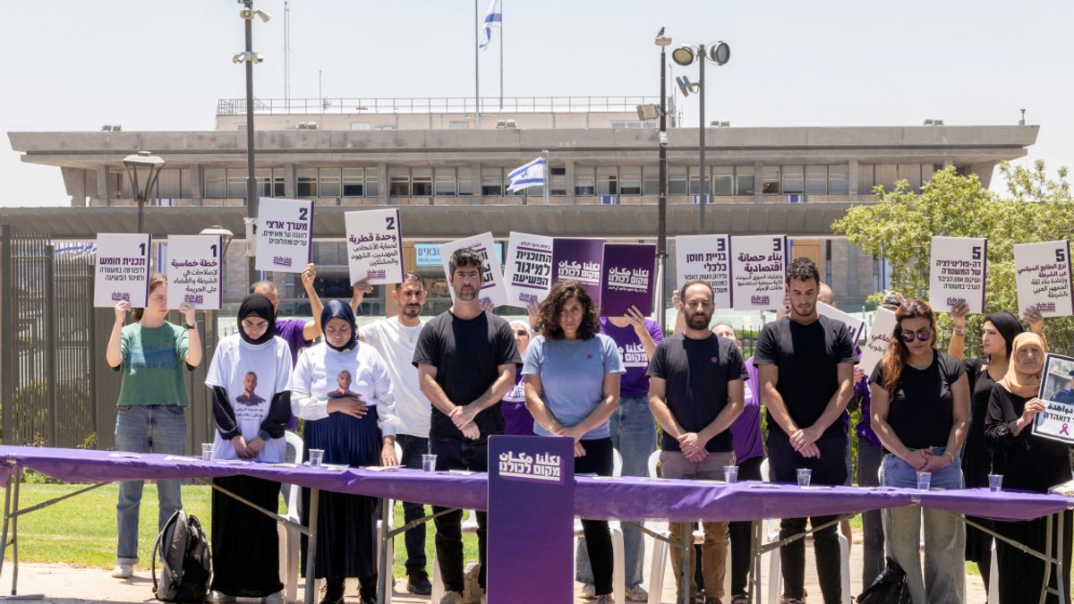 New Arab-Jewish alliance tests Israel's fractured electorate ahead of election
