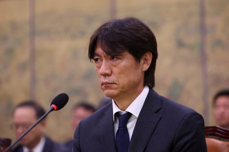 South Korea police raid football association over Hong Myung-bo coaching appointment