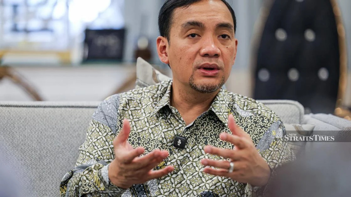 Johor's Onn Hafiz Firmly Rejects DAP Coalition, Citing Ideological Grounds