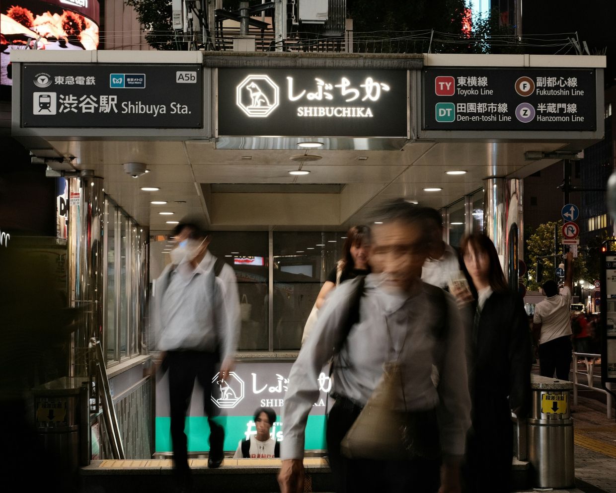 Japan Enacts Social Media Guardrails Ahead of 2027 Election Cycle
