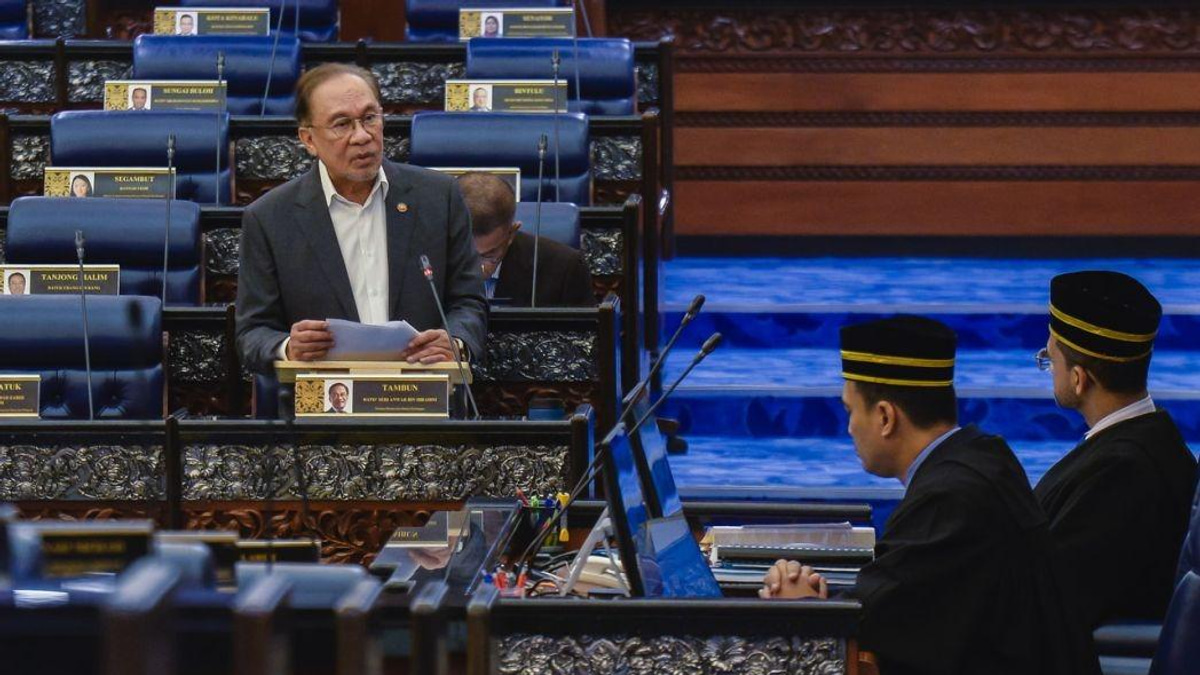 Government Has Not Blocked FELDA Programmes, Clarifies PM Anwar