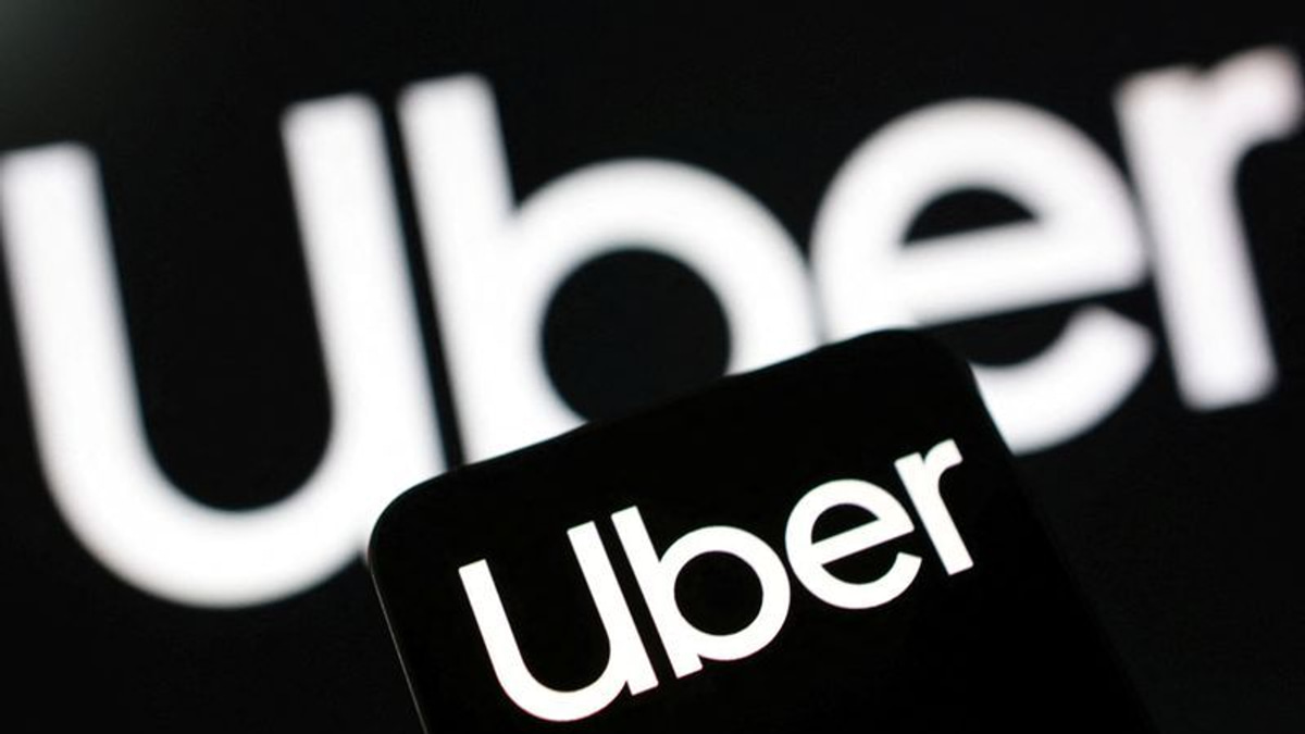 Uber and Lyft secure court block on NYC driver dismissal notice law