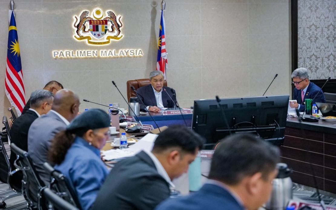 Malaysia Must Balance Refugee Duties With Security, Says Deputy PM Ahmad Zahid