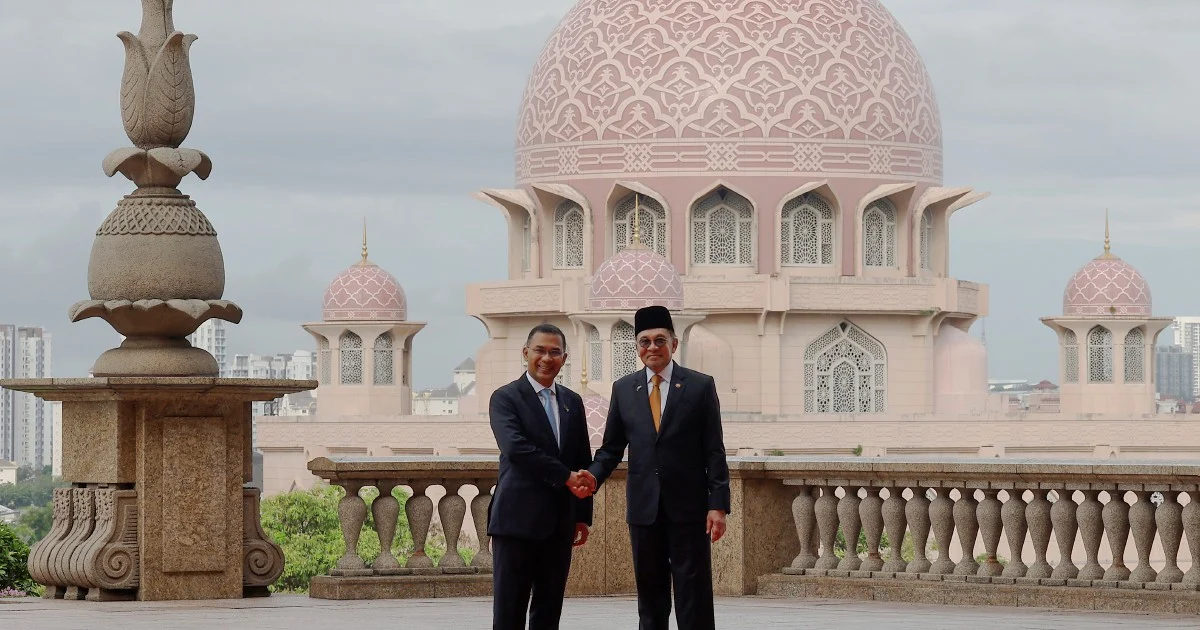 Anwar Hosts Bangladesh PM Tarique Rahman in Bilateral Visit