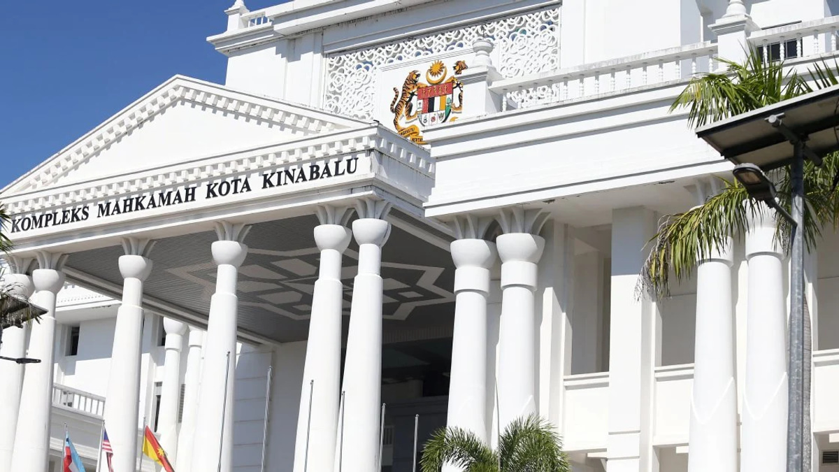 Handwriting Analyst Reaffirms Findings on Zara Mahathir's Journal Entries